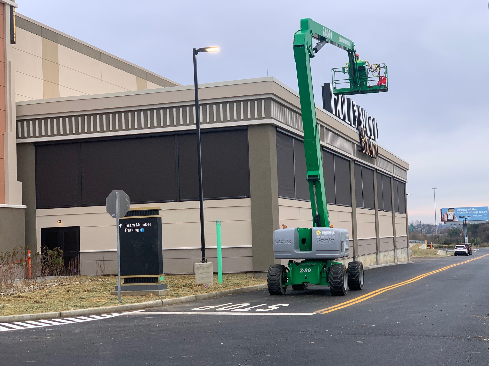 Hollywood Casino commercial screen installation